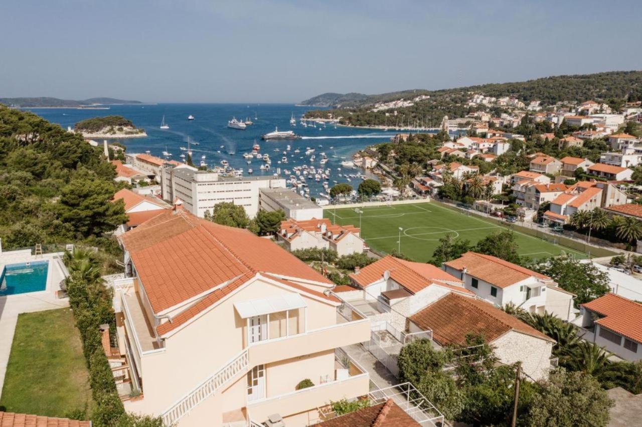 Apartment Sunny Elza 2 Hvar Town Exterior foto